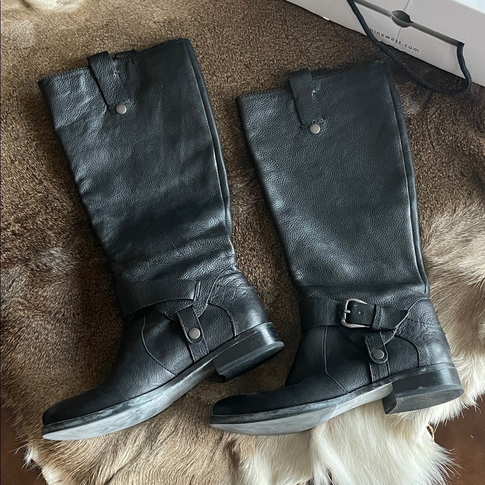 Nine West “Takedown” Black leather boots